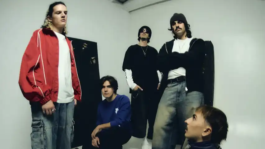 Contestant Image - Bedsiders