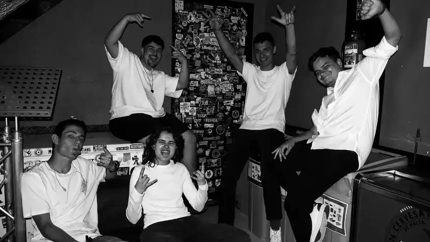 Contestant Image - Evadirse