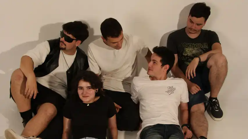 Contestant Image - Evadirse Contestant Image - Evadirse