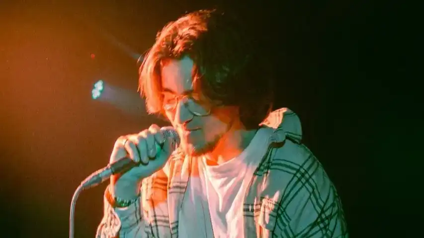 Contestant Image - Albali